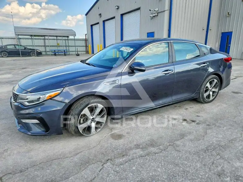 2019 KIA Optima photo