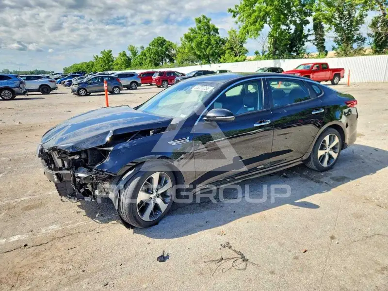 2019 KIA Optima photo