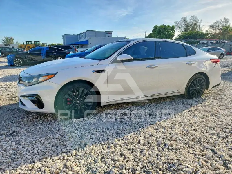 2019 KIA Optima photo