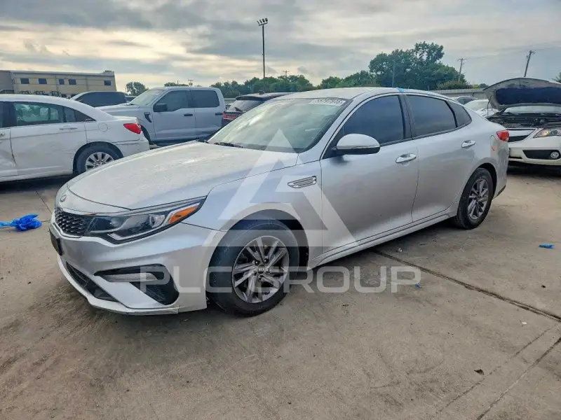 2019 KIA Optima photo