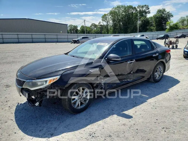 2019 KIA Optima photo