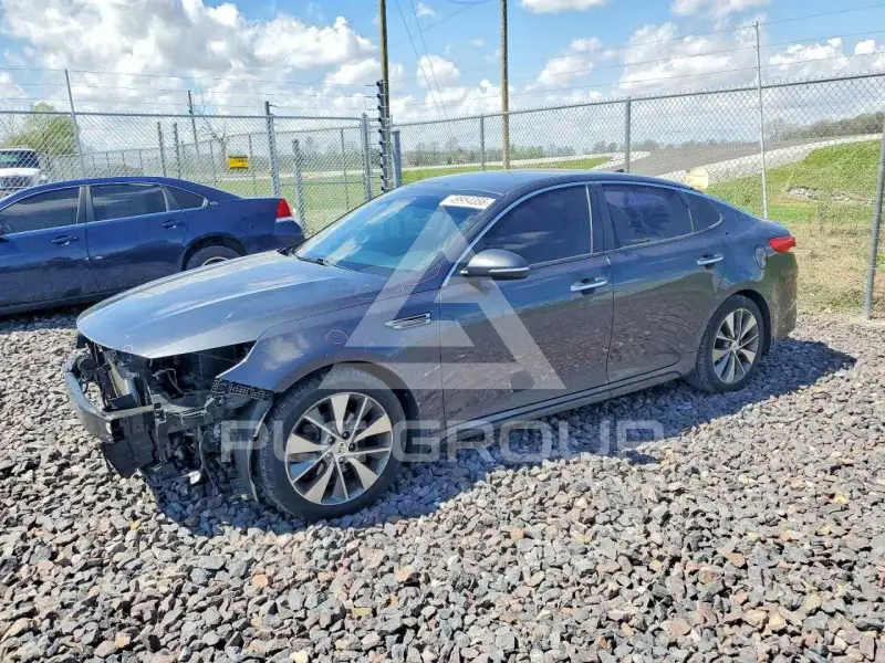 2019 KIA Optima photo