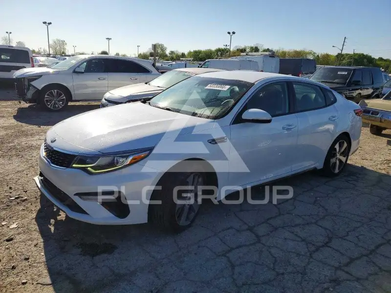 2019 KIA Optima фото