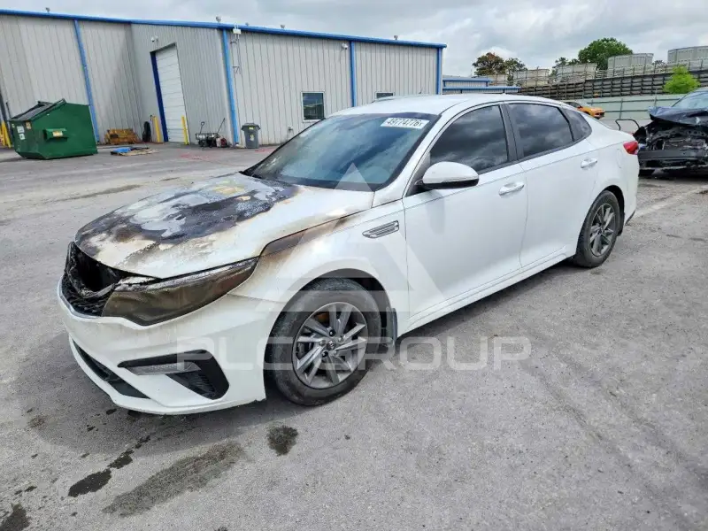 2019 KIA Optima photo