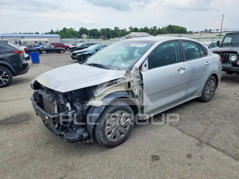 2019 KIA Rio фото
