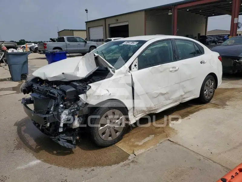 2019 KIA Rio photo