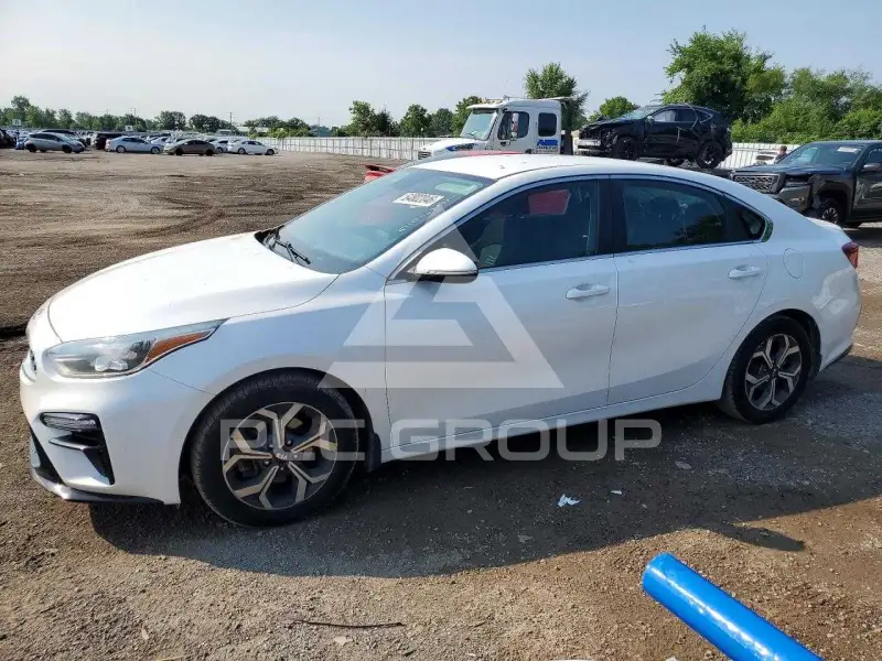 2019 KIA Forte фото
