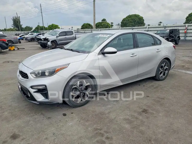 2019 KIA Forte фото