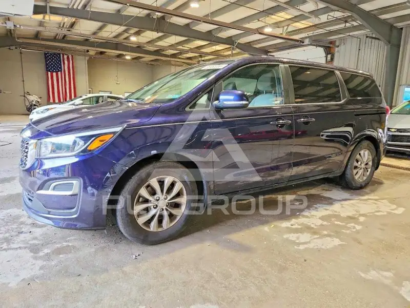 2019 KIA Sedona фото