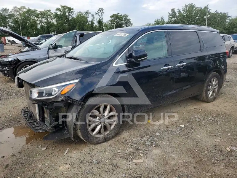 2019 KIA Sedona photo