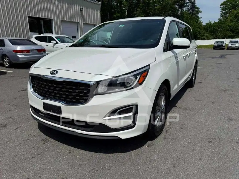 2019 KIA Sedona фото