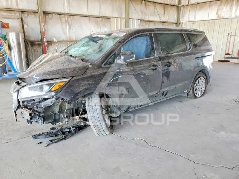 2019 KIA Sedona фото