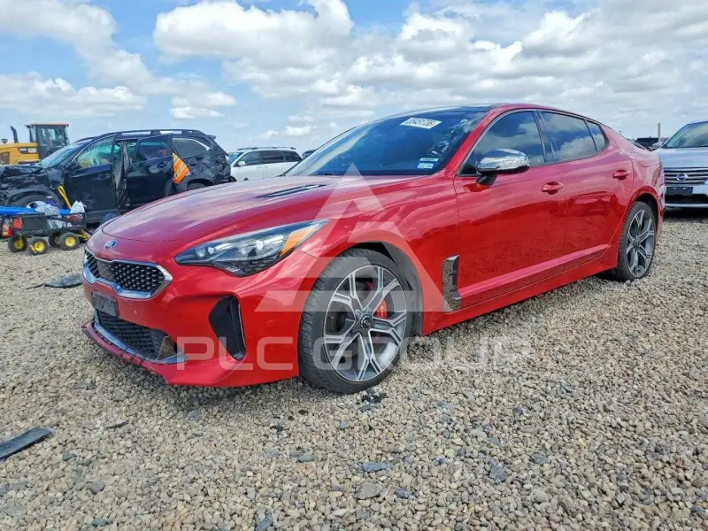 2019 KIA Stinger photo