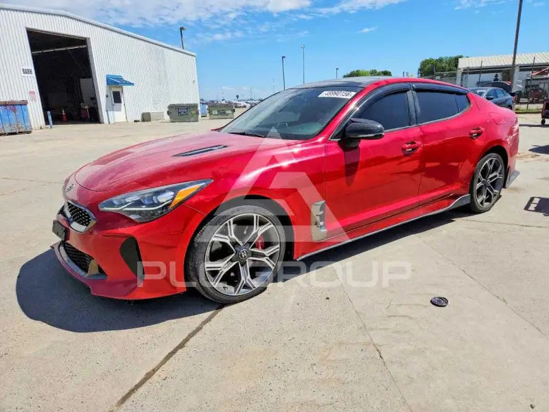 2019 KIA Stinger photo