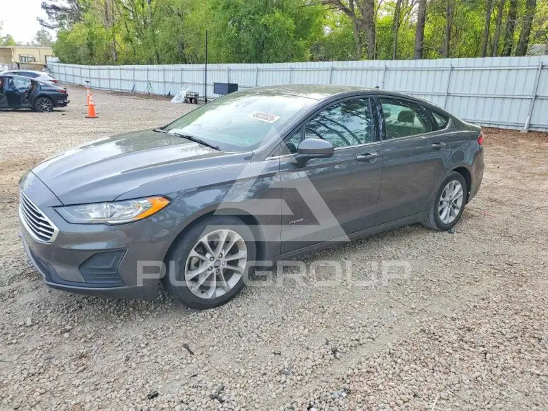 2019 Ford FUSION фото