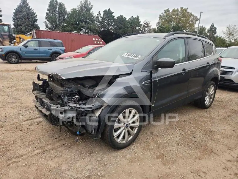2019 Ford ESCAPE фото