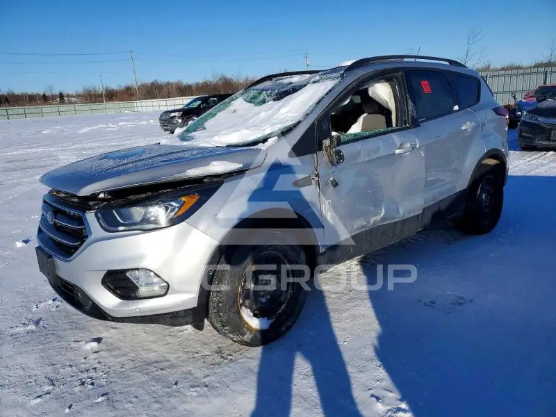 2019 Ford ESCAPE photo