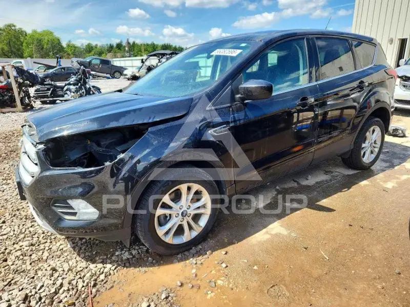 2019 Ford ESCAPE photo