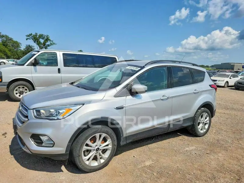 2019 Ford ESCAPE photo