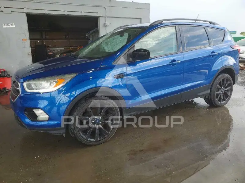 2019 Ford ESCAPE photo
