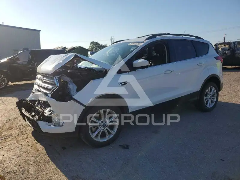 2019 Ford ESCAPE photo