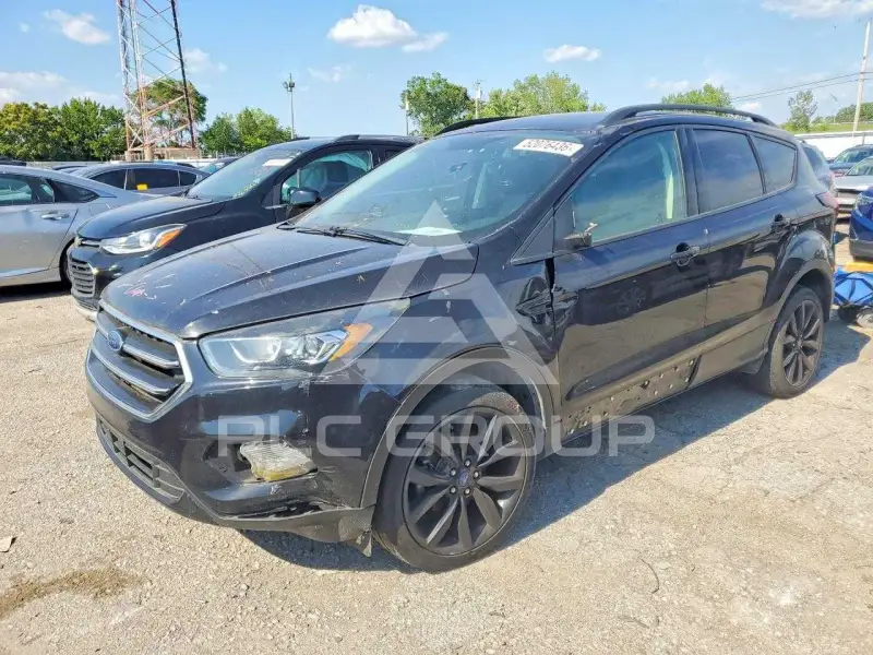 2019 Ford ESCAPE photo