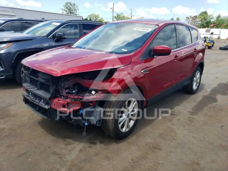 2019 Ford ESCAPE photo