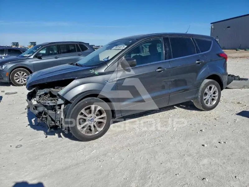 2019 Ford ESCAPE фото