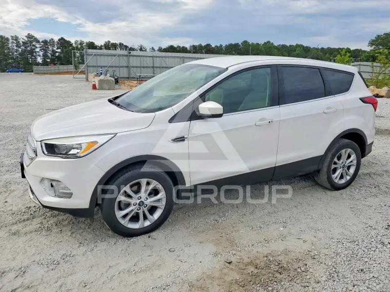 2019 Ford ESCAPE фото
