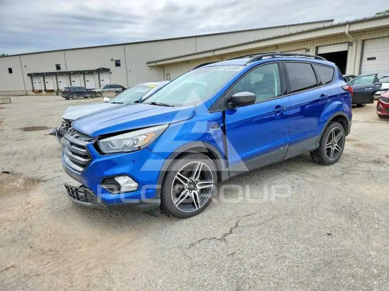 2019 Ford ESCAPE photo