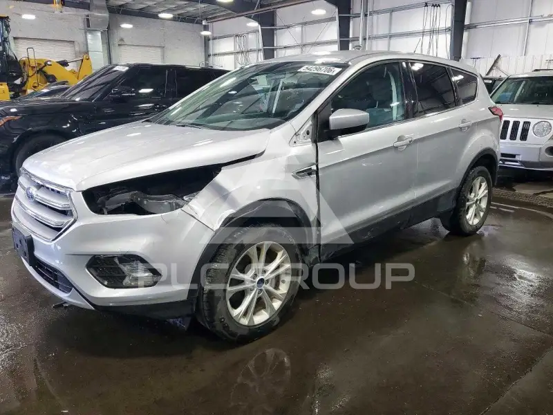 2019 Ford ESCAPE photo