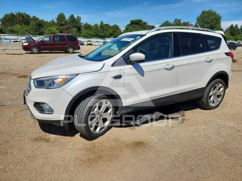 2019 Ford ESCAPE photo