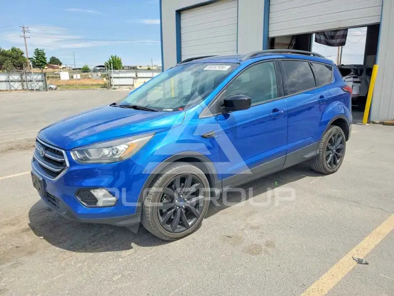 2019 Ford ESCAPE photo