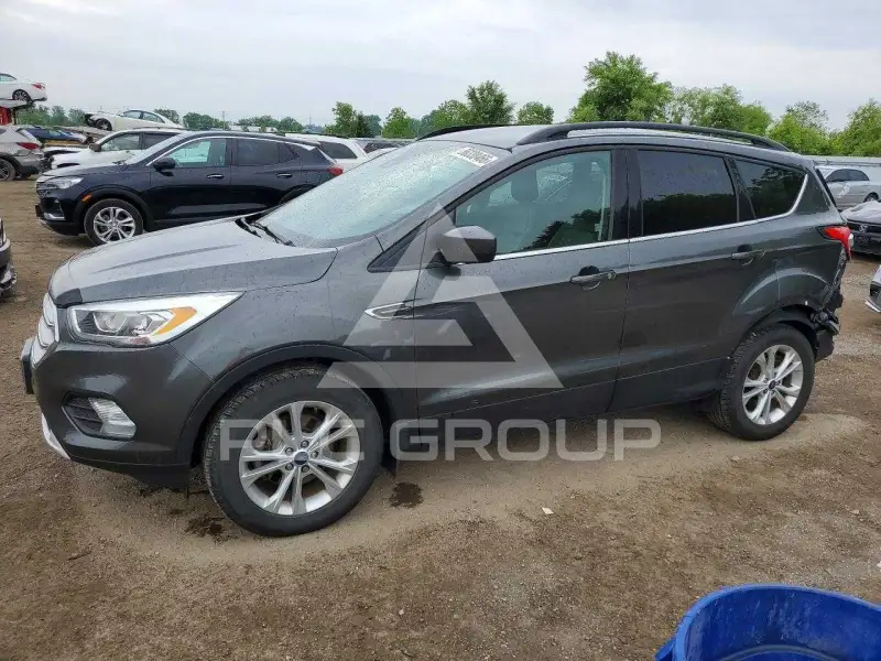 2019 Ford ESCAPE photo