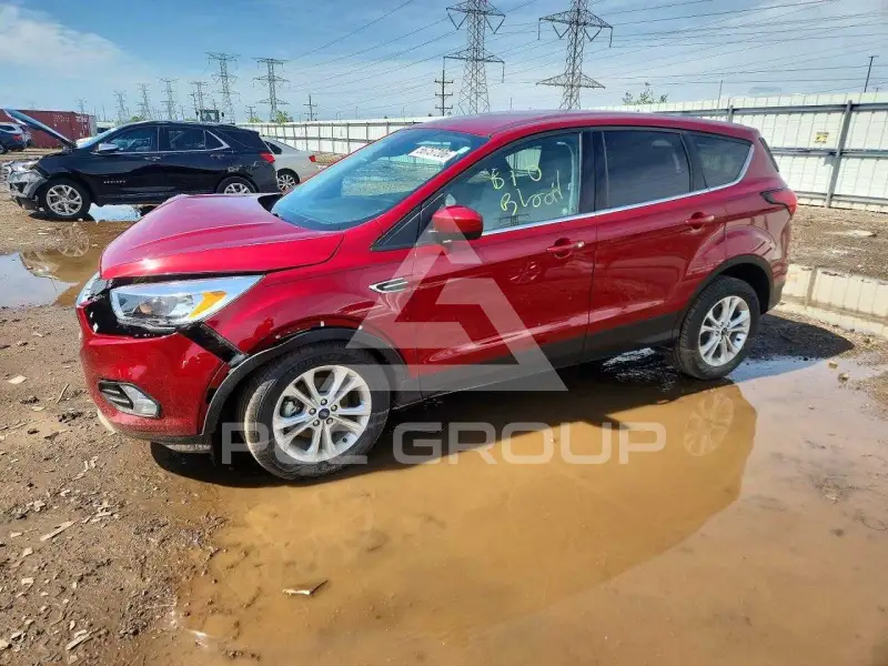 2019 Ford ESCAPE photo
