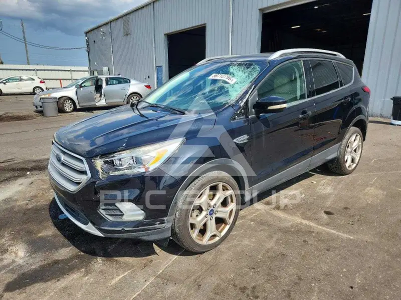2019 Ford ESCAPE photo