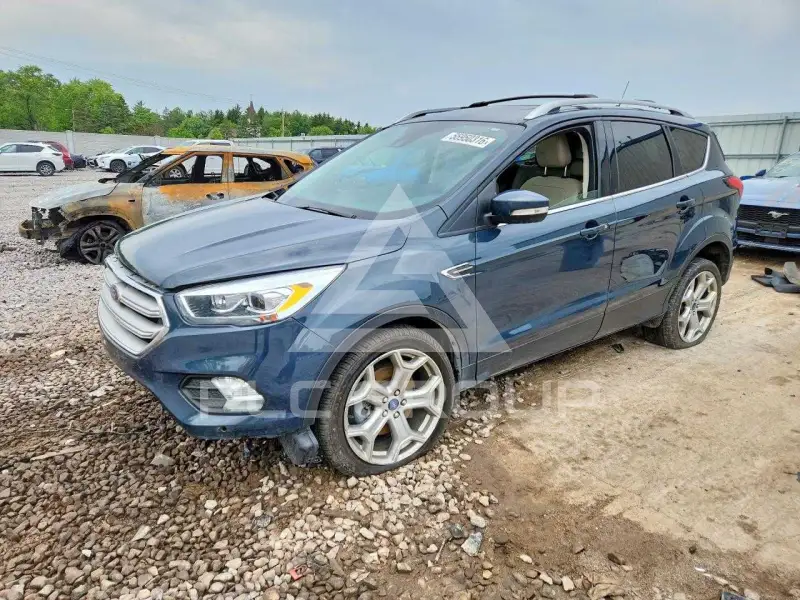 2019 Ford ESCAPE photo