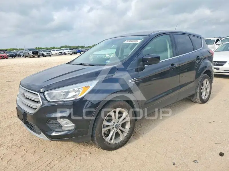 2019 Ford ESCAPE photo