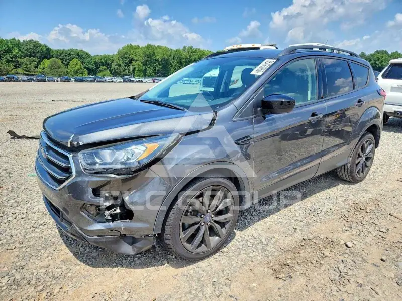 2019 Ford ESCAPE фото