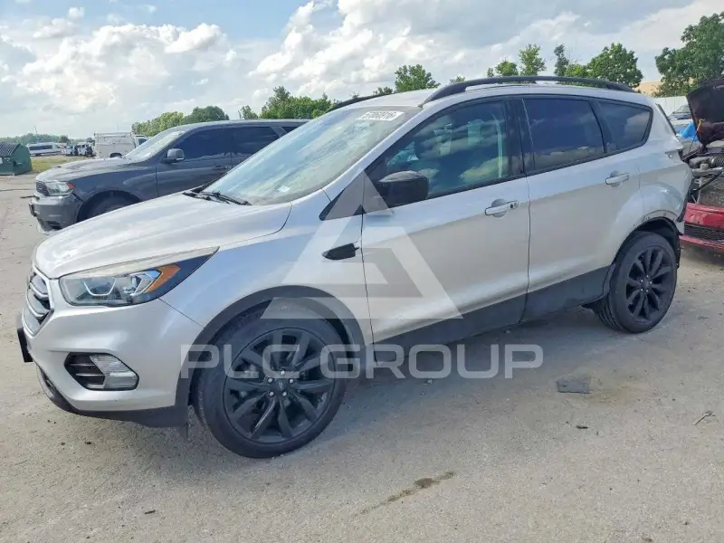 2019 Ford ESCAPE photo