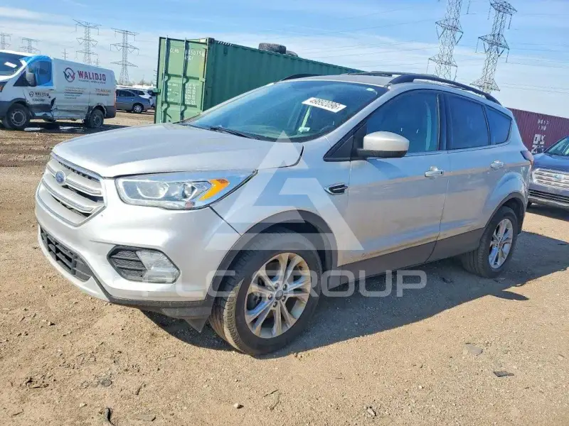 2019 Ford ESCAPE photo
