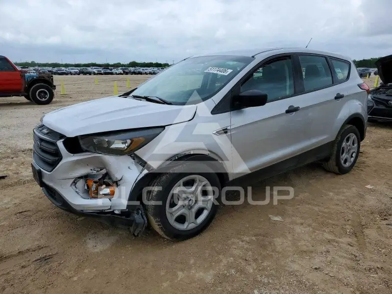 2019 Ford ESCAPE photo