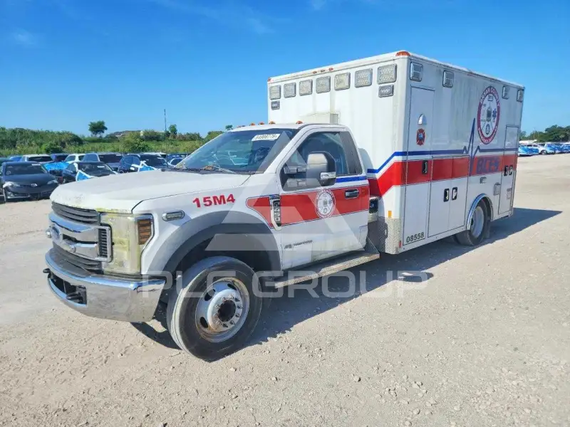 2019 Ford F-450 photo