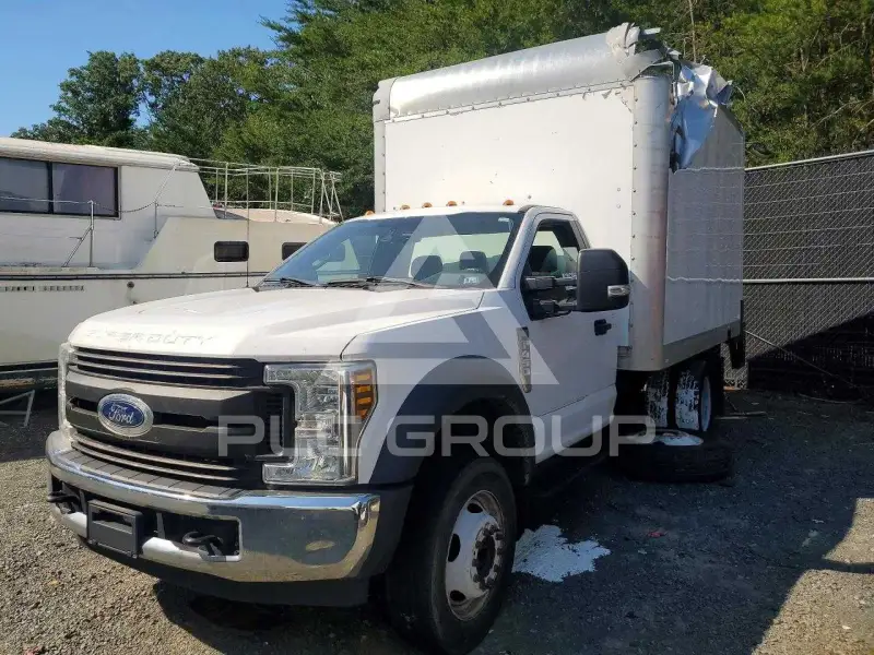 2019 Ford F-450 фото