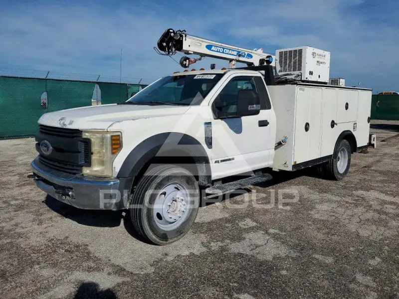 2019 Ford F-550 photo