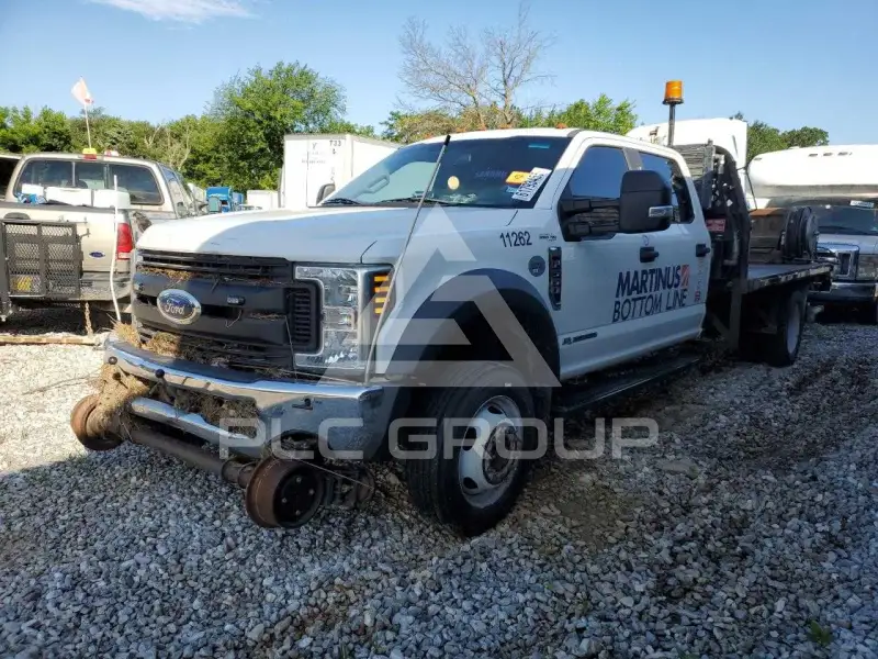 2019 Ford F-550 фото