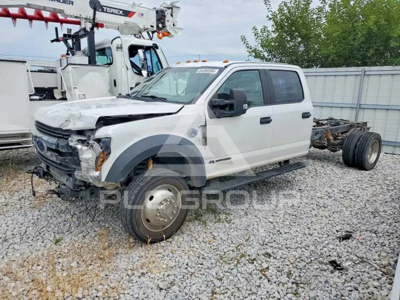 2019 Ford F-550 фото