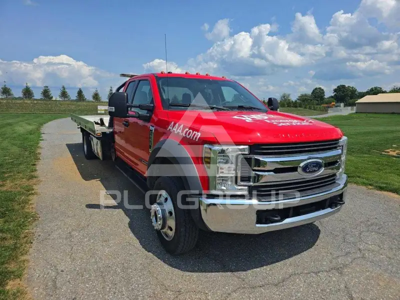 2019 Ford F-550 photo