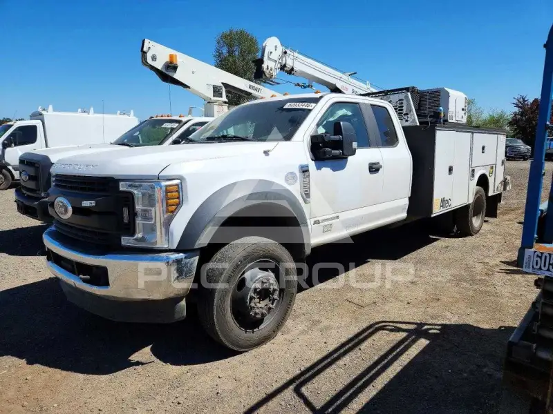 2019 Ford F-550 photo