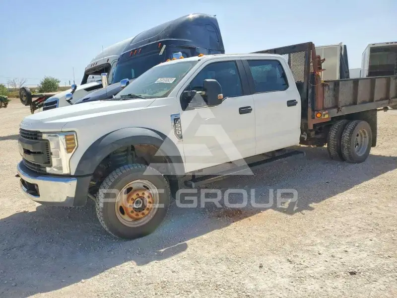 2019 Ford F-550 фото